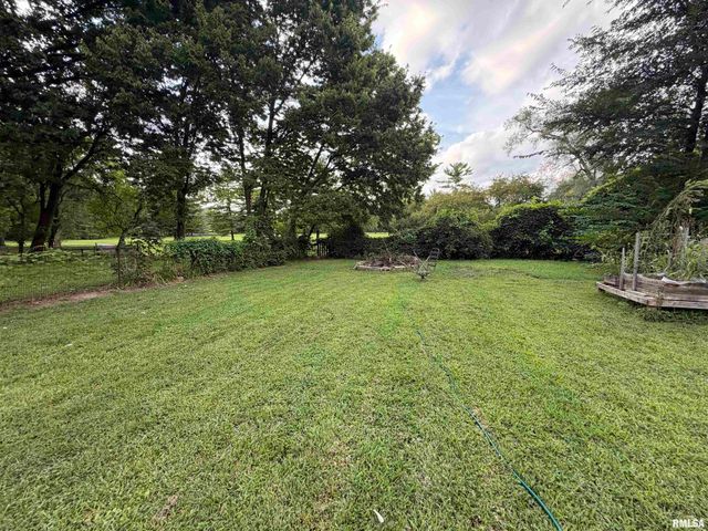 2119 E RIVERVIEW Court, Peoria Heights, IL 61616