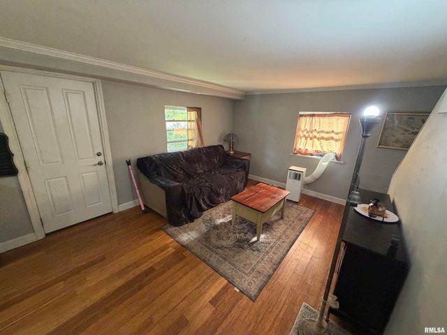 2119 E RIVERVIEW Court, Peoria Heights, IL 61616