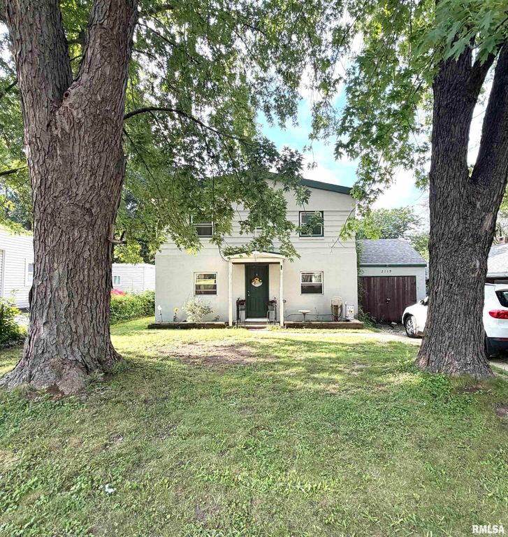 2119 E RIVERVIEW Court, Peoria Heights, IL 61616