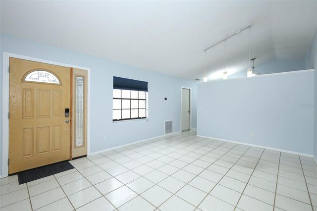 1016 GWYN CIRCLE, Oviedo, FL 32765