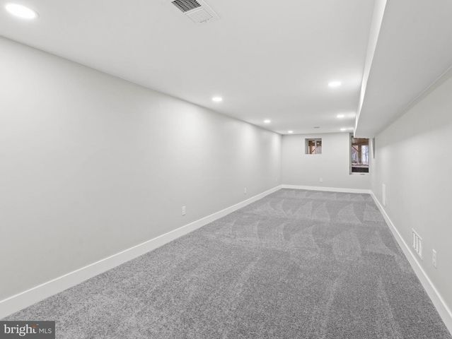 5942 ELLSWORTH ST, Philadelphia, PA 19143