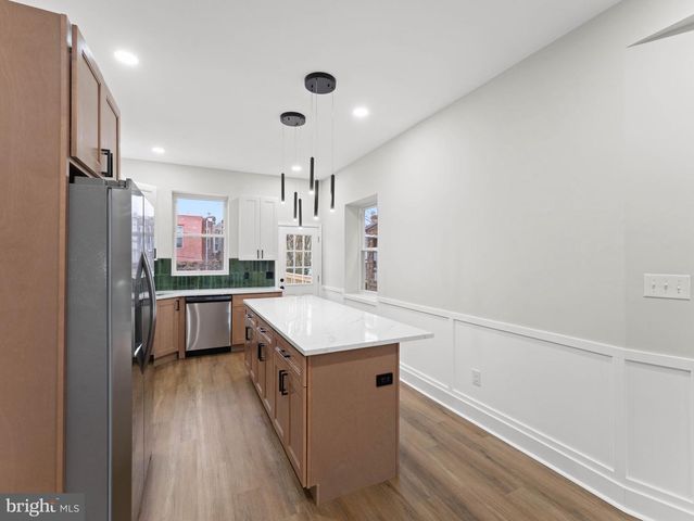 5942 ELLSWORTH ST, Philadelphia, PA 19143