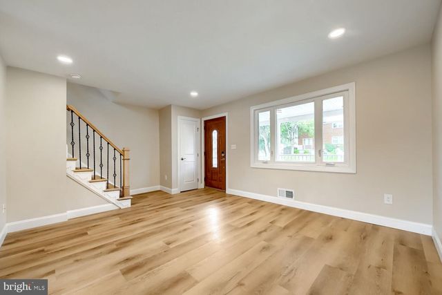 104 BLADEN RD, Essex, MD 21221