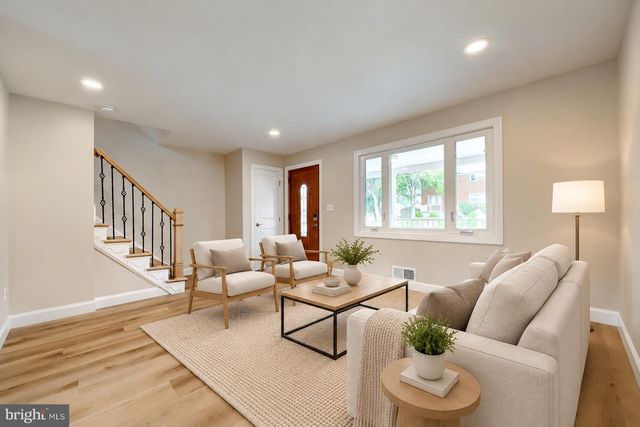 104 BLADEN RD, Essex, MD 21221