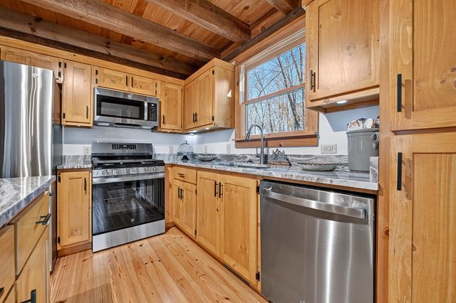 22 Running Bear Ridge, Blue Ridge, GA 30513