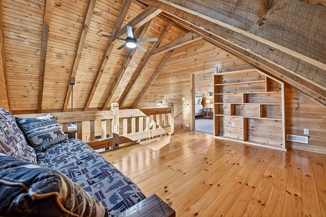 22 Running Bear Ridge, Blue Ridge, GA 30513