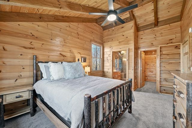 22 Running Bear Ridge, Blue Ridge, GA 30513