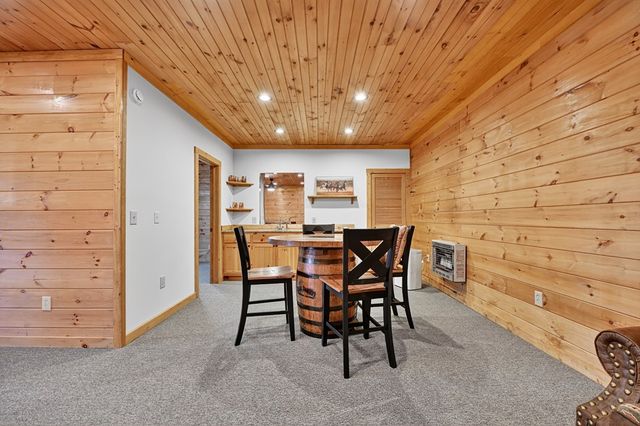 22 Running Bear Ridge, Blue Ridge, GA 30513