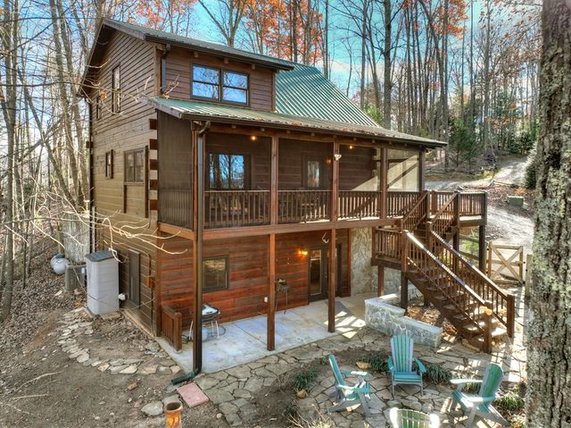 22 Running Bear Ridge, Blue Ridge, GA 30513