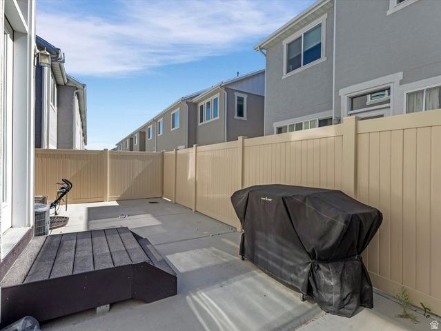 15241 S WILD HORSE WAY, Bluffdale, UT 84065