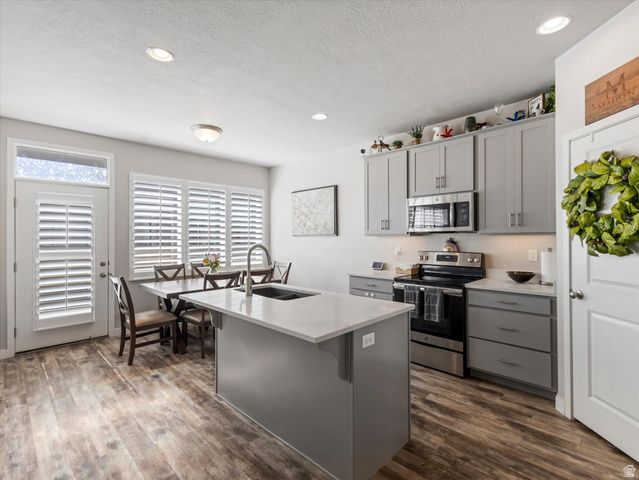 15241 S WILD HORSE WAY, Bluffdale, UT 84065