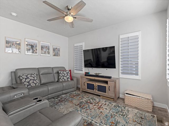 15241 S WILD HORSE WAY, Bluffdale, UT 84065