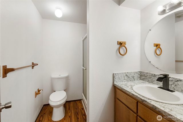 2210 27th Avenue SE, Puyallup, WA 98374