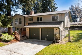 2210 27th Avenue SE, Puyallup, WA 98374