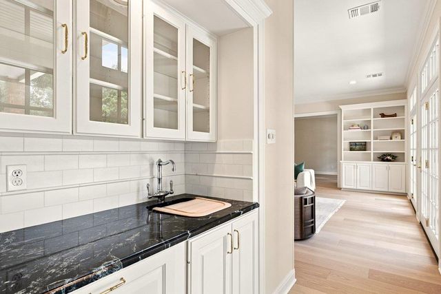 3608 Woodcutters WAY, Austin, TX 78746