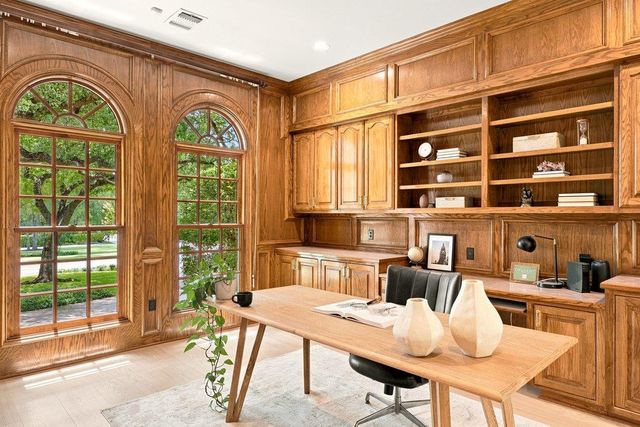 3608 Woodcutters WAY, Austin, TX 78746