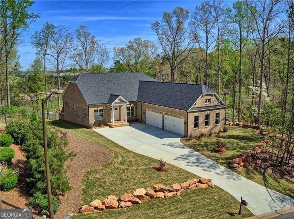 1502 Mountain Reserve Drive NW, Kennesaw, GA 30152