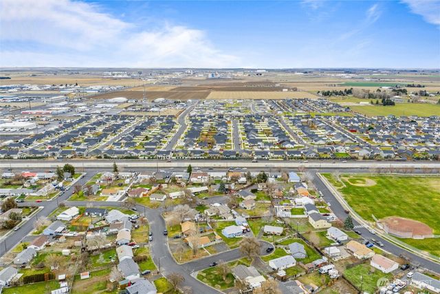 640 S Clover Drive, Moses Lake, WA 98837