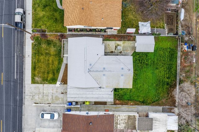 640 S Clover Drive, Moses Lake, WA 98837