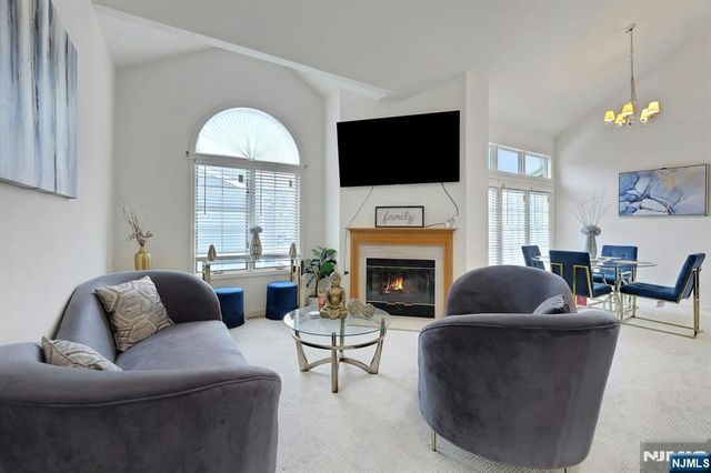 243 Cambridge Drive, Ramsey, NJ 07446