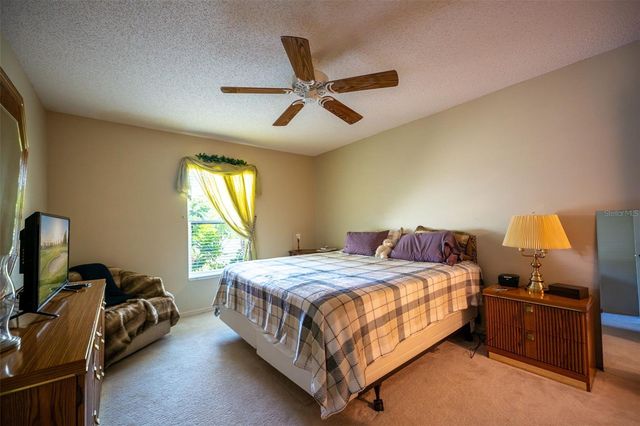 11409 SW COURTNEY DRIVE, Lake Suzy, FL 34269