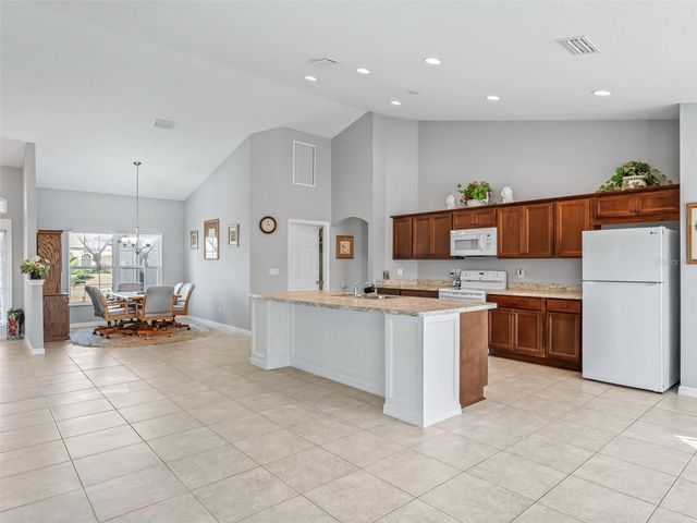 1907 NW 85TH LOOP, Ocala, FL 34475