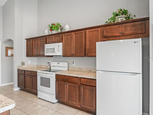 1907 NW 85TH LOOP, Ocala, FL 34475