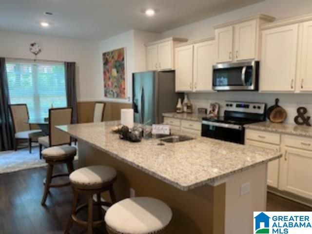 786 VALLEY CIRCLE, Leeds, AL 35094