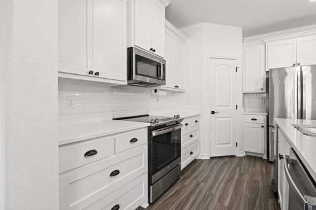 103 St. James, Mt Pleasant, TX 75455