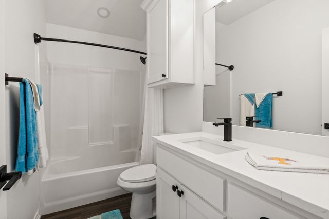 103 St. James, Mt Pleasant, TX 75455