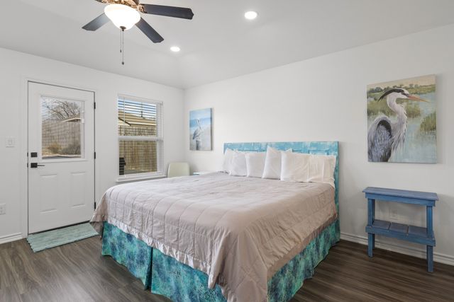 103 St. James, Mt Pleasant, TX 75455