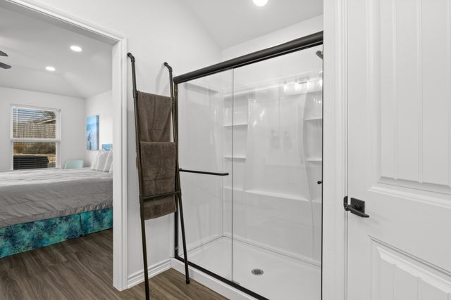 103 St. James, Mt Pleasant, TX 75455