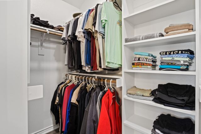 103 St. James, Mt Pleasant, TX 75455