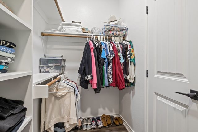 103 St. James, Mt Pleasant, TX 75455