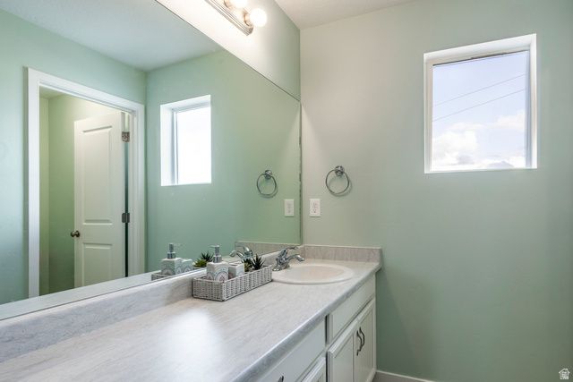 3763 S 3175 W, West Haven, UT 84401