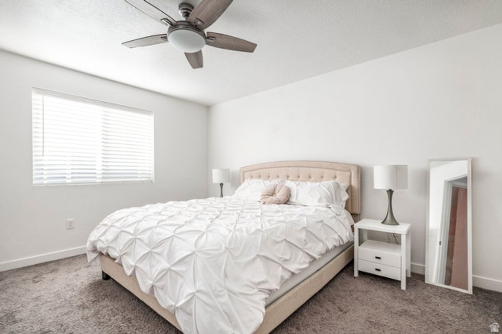 Image 14 of property listing at 3763 S 3175 W, West Haven, UT 84401