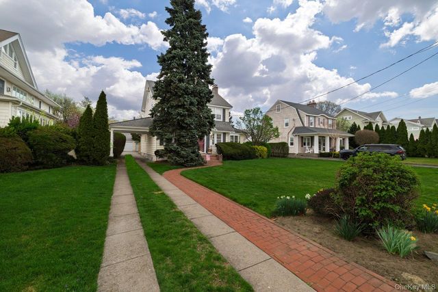 157 Windsor Avenue, Rockville Centre, NY 11570