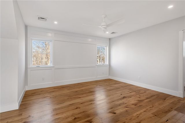 1 Knowlton Court, Bristol, RI 02809