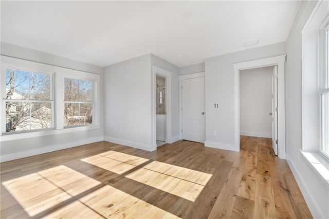 1 Knowlton Court, Bristol, RI 02809