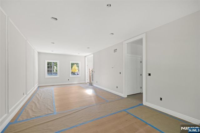 704 Orangeburgh, River Vale, NJ 07675