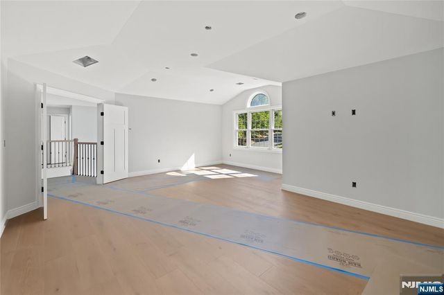 704 Orangeburgh, River Vale, NJ 07675