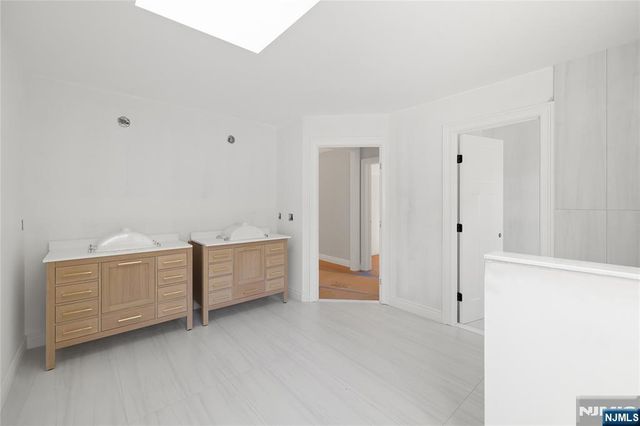 704 Orangeburgh, River Vale, NJ 07675
