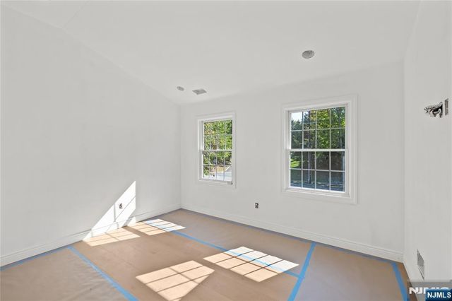704 Orangeburgh, River Vale, NJ 07675