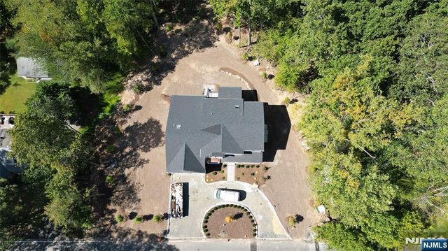 704 Orangeburgh, River Vale, NJ 07675
