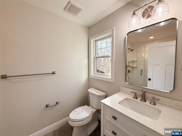 704 Orangeburgh, River Vale, NJ 07675