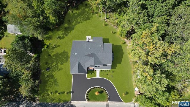 704 Orangeburgh, River Vale, NJ 07675