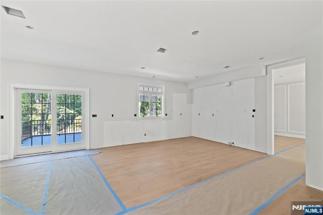 704 Orangeburgh, River Vale, NJ 07675