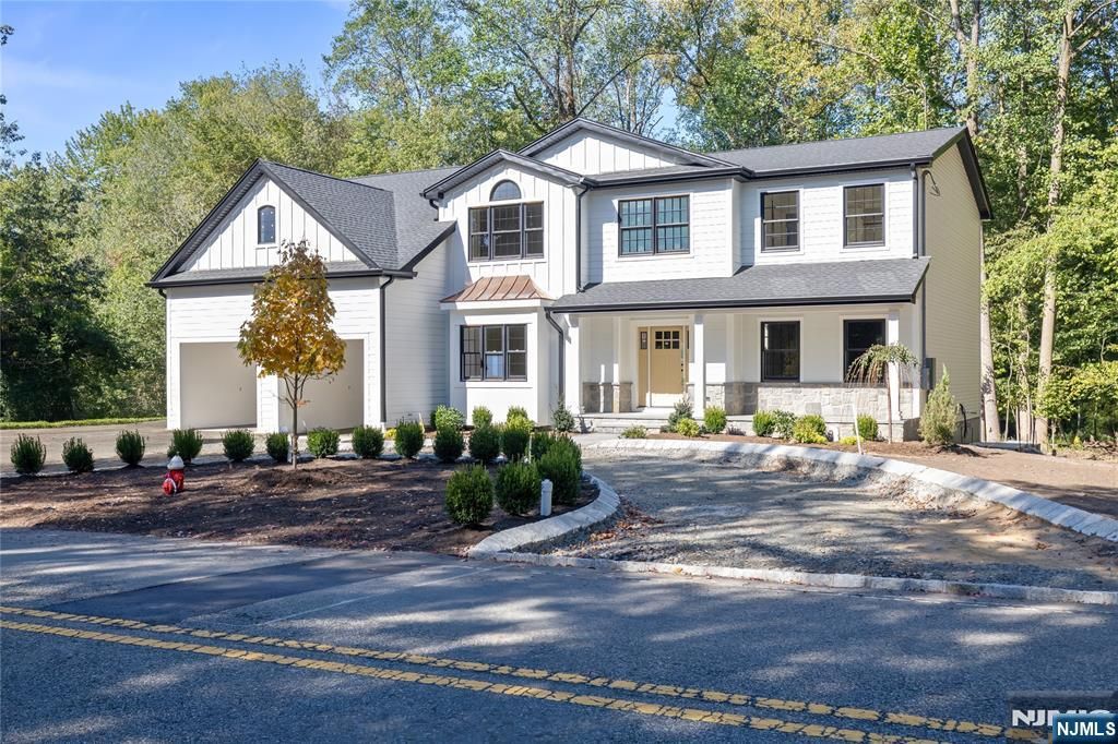 704 Orangeburgh, River Vale, NJ 07675