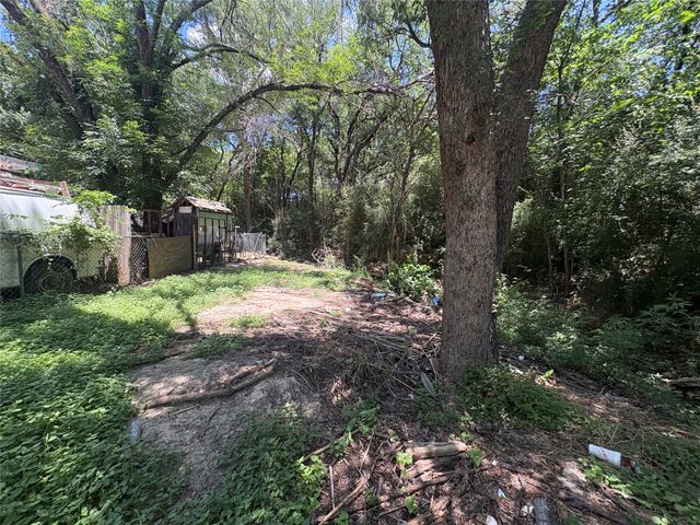 2510 NW 20th Street, Fort Worth, TX 76106