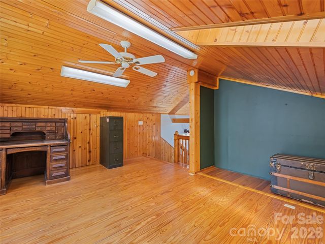 401 Tipstill Cove, Waynesville, NC 28786